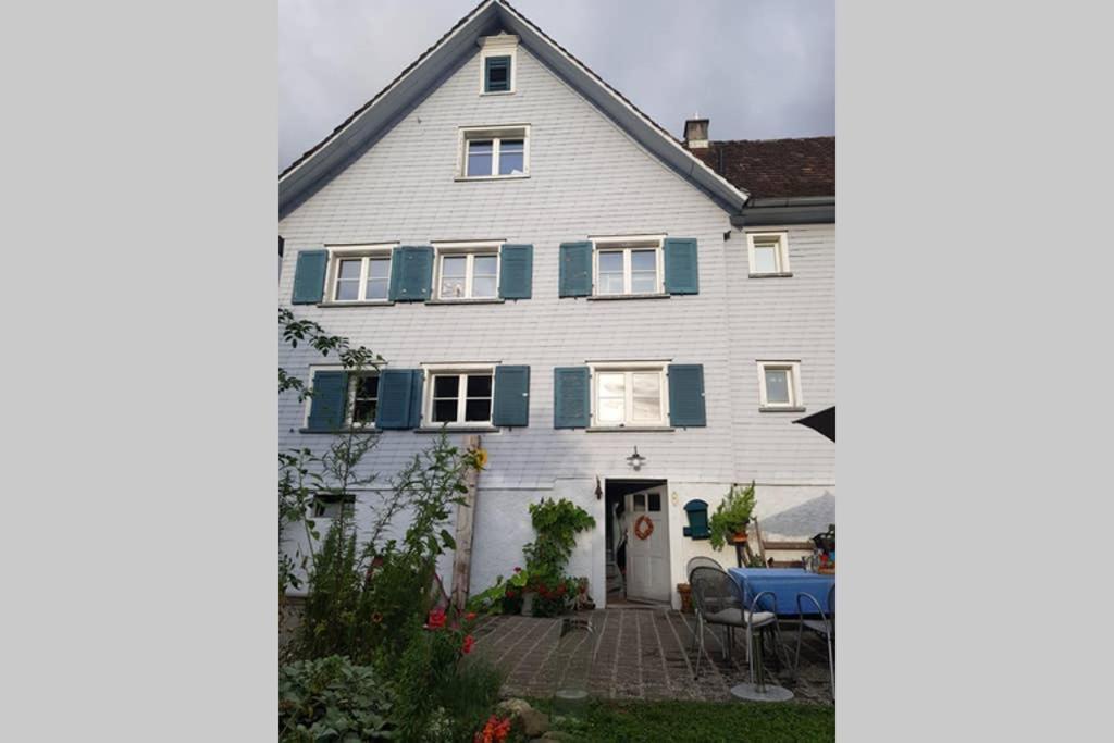 Ferienwohnung Am Hatler Brunnen Dornbirn Luaran gambar